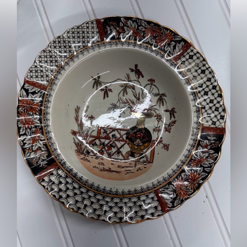 Antique W.T. Copeland & Sons Transferware Chrysanthemum Pattern Bowl 7.75"